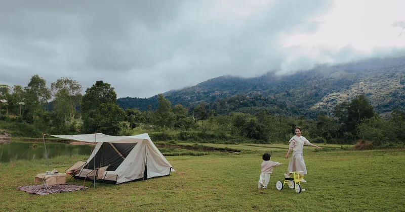 Occuper les enfants quand il pleut dans la tente ou le mobil-home